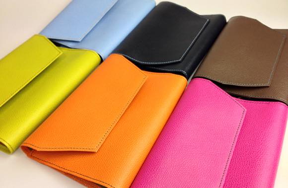 beside（ビサイド）　ブックカバー　