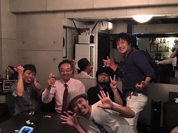 楽しい文具仲間たちが夜の神戸に集合