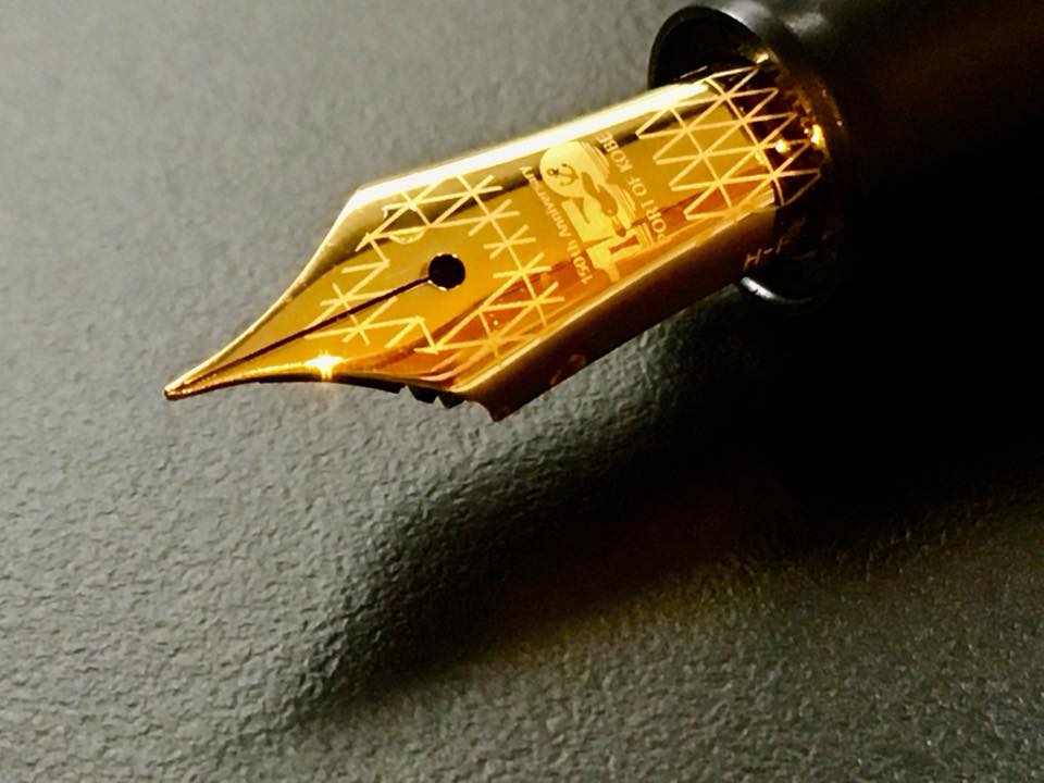 神戸開港150年記念万年筆 「波止場 REALO ROUGE」