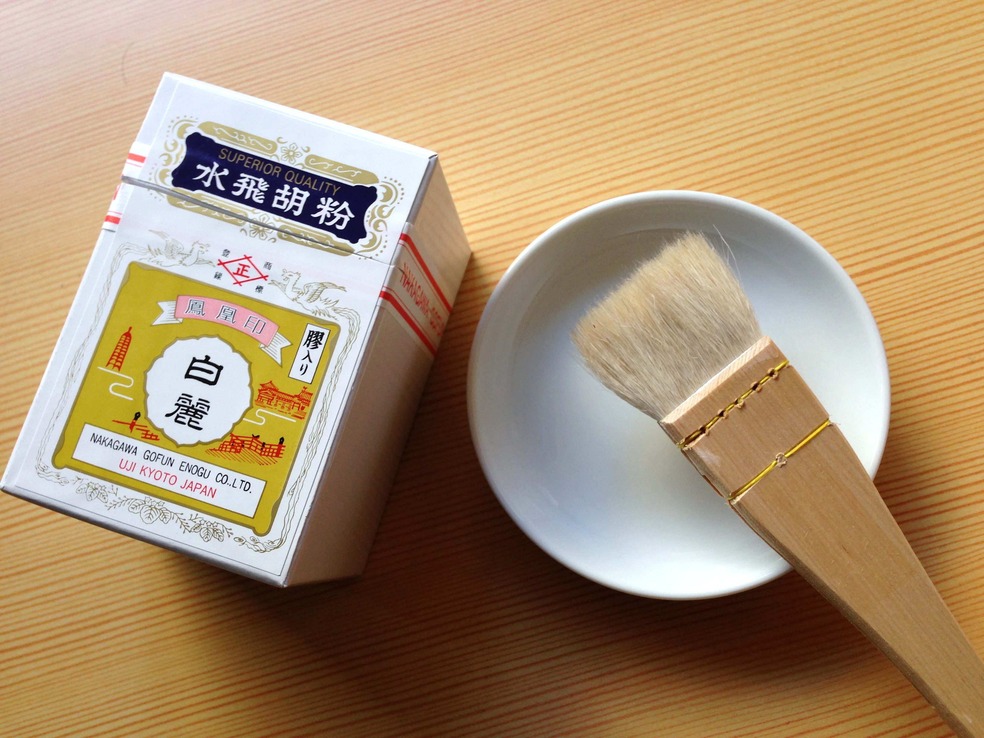 第百二十二回「胡粉塗りに筆ペン書き」