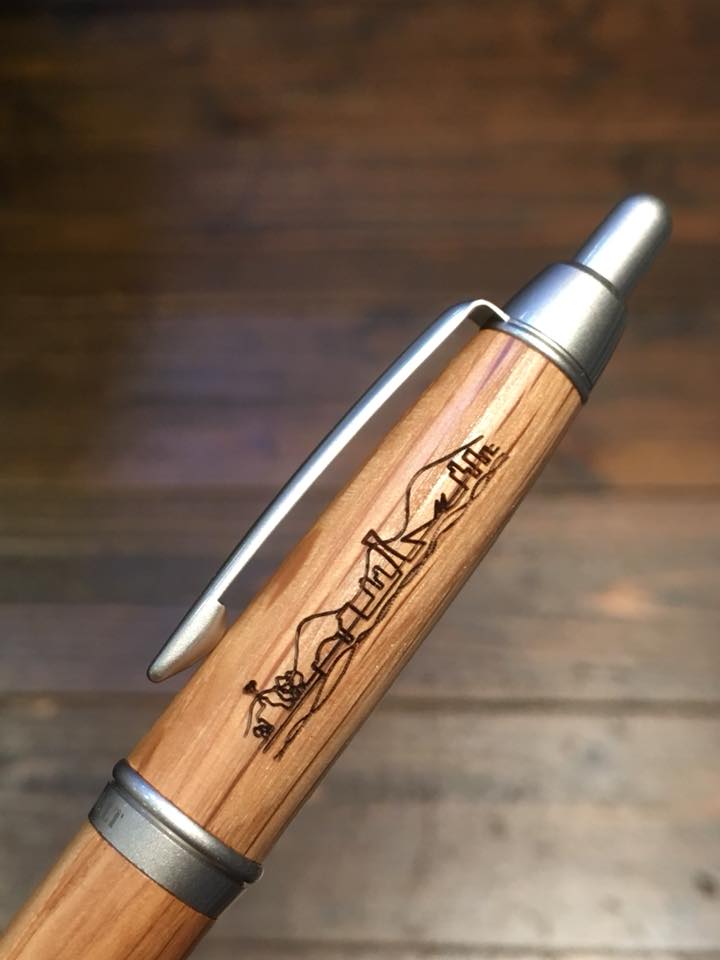 神戸愛 木軸ボールペン