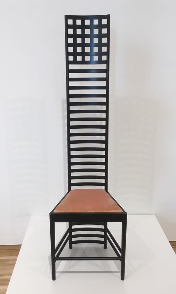 名作椅子コレクション観賞