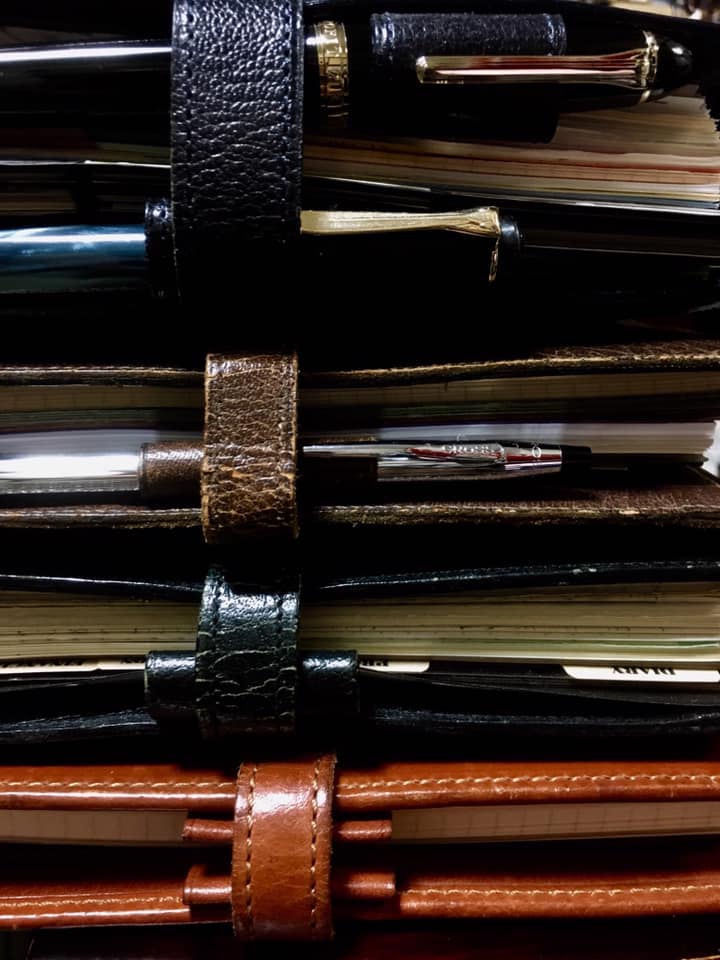 システム手帳シルエット