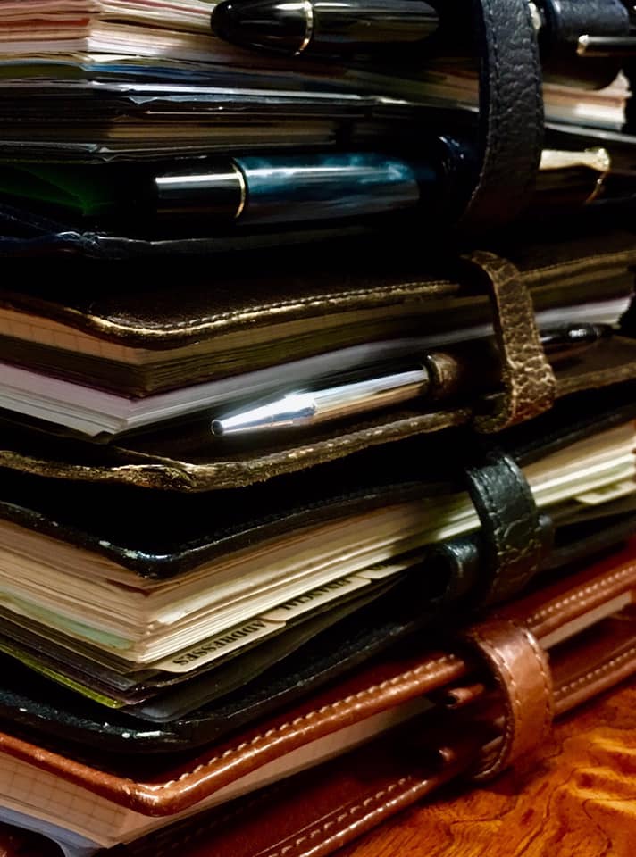 システム手帳シルエット