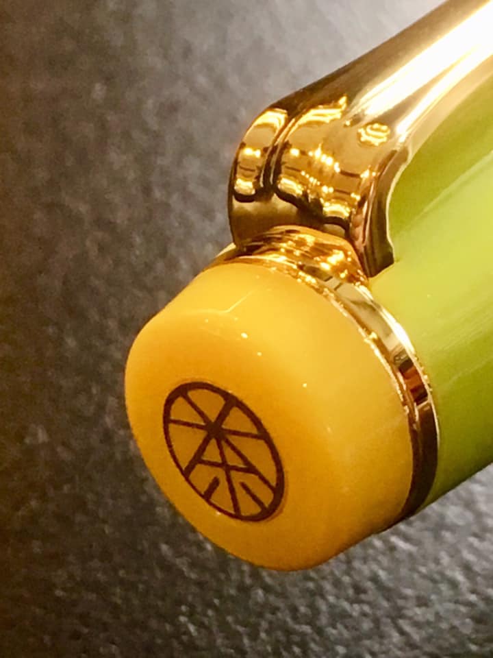 梅田茶屋町店限定 菜の花 万年筆