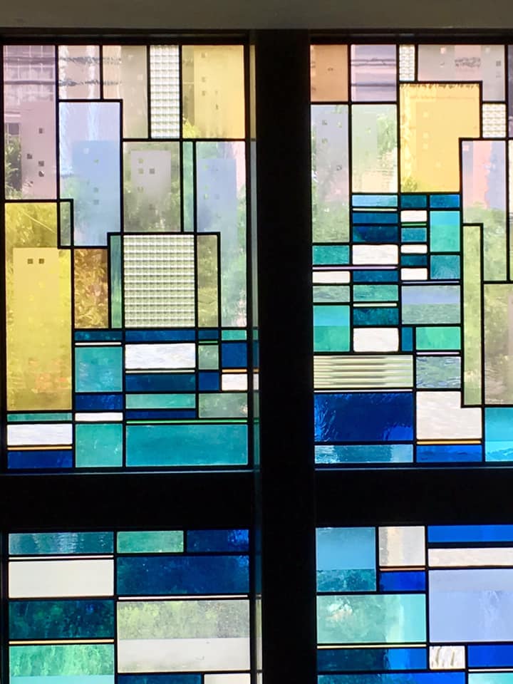 旧北野小学校のステンドグラス
