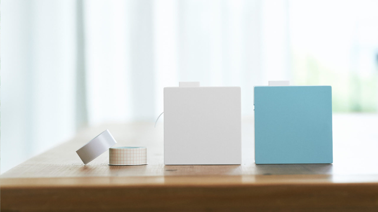 テプラ　LR30　カラー　ホワイト・ブルー