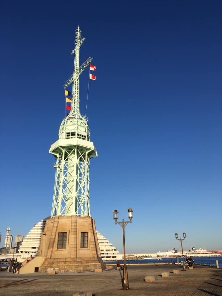 神戸ハーバーランドにて