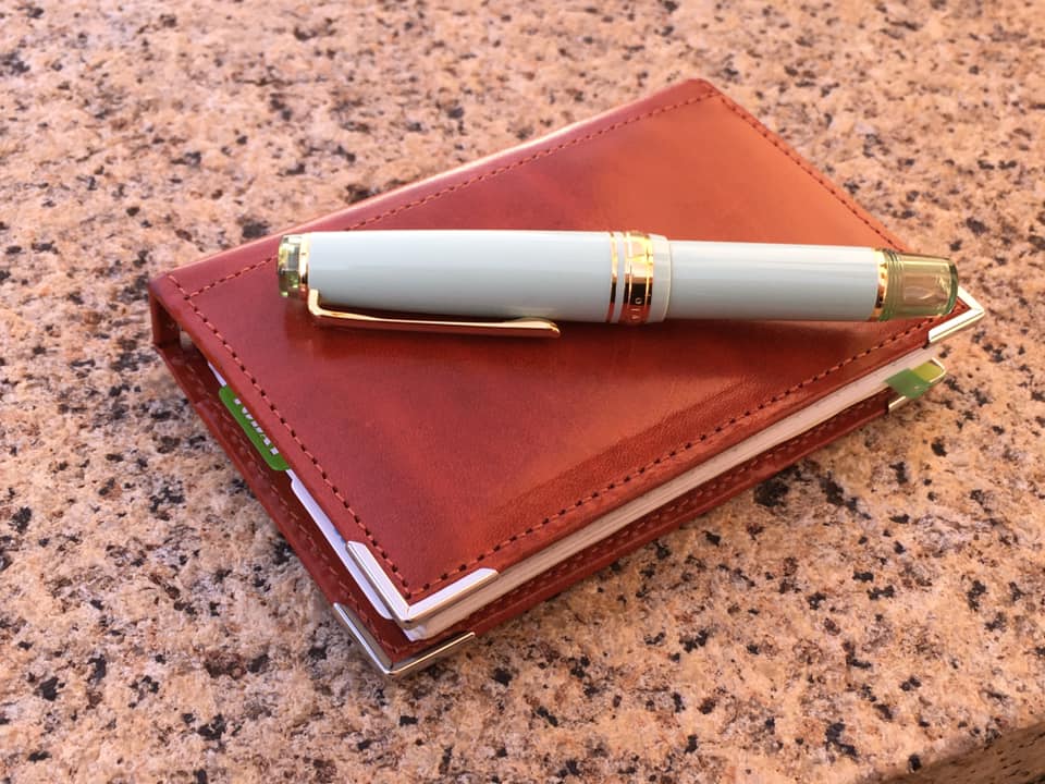 神戸煉瓦倉庫店7周年記念万年筆