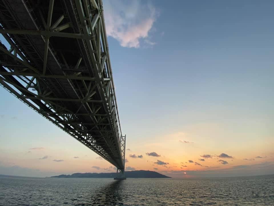 明石海峡の夕陽