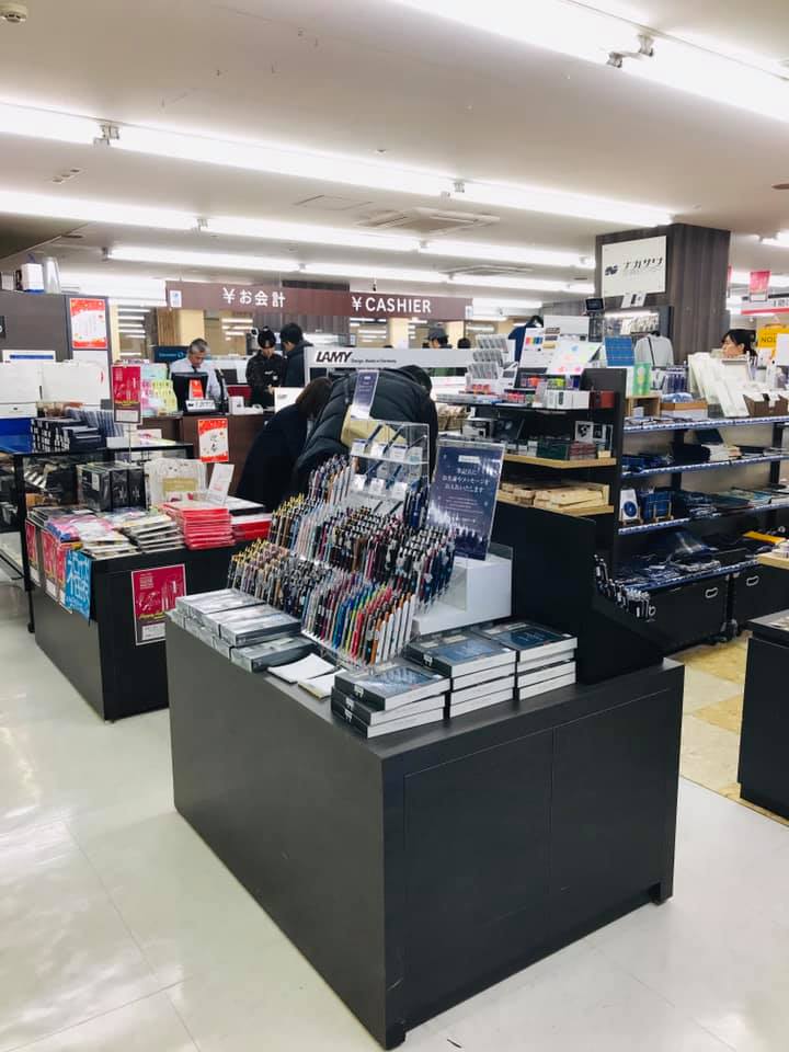 本日3日より全店舗、通常通り営業中